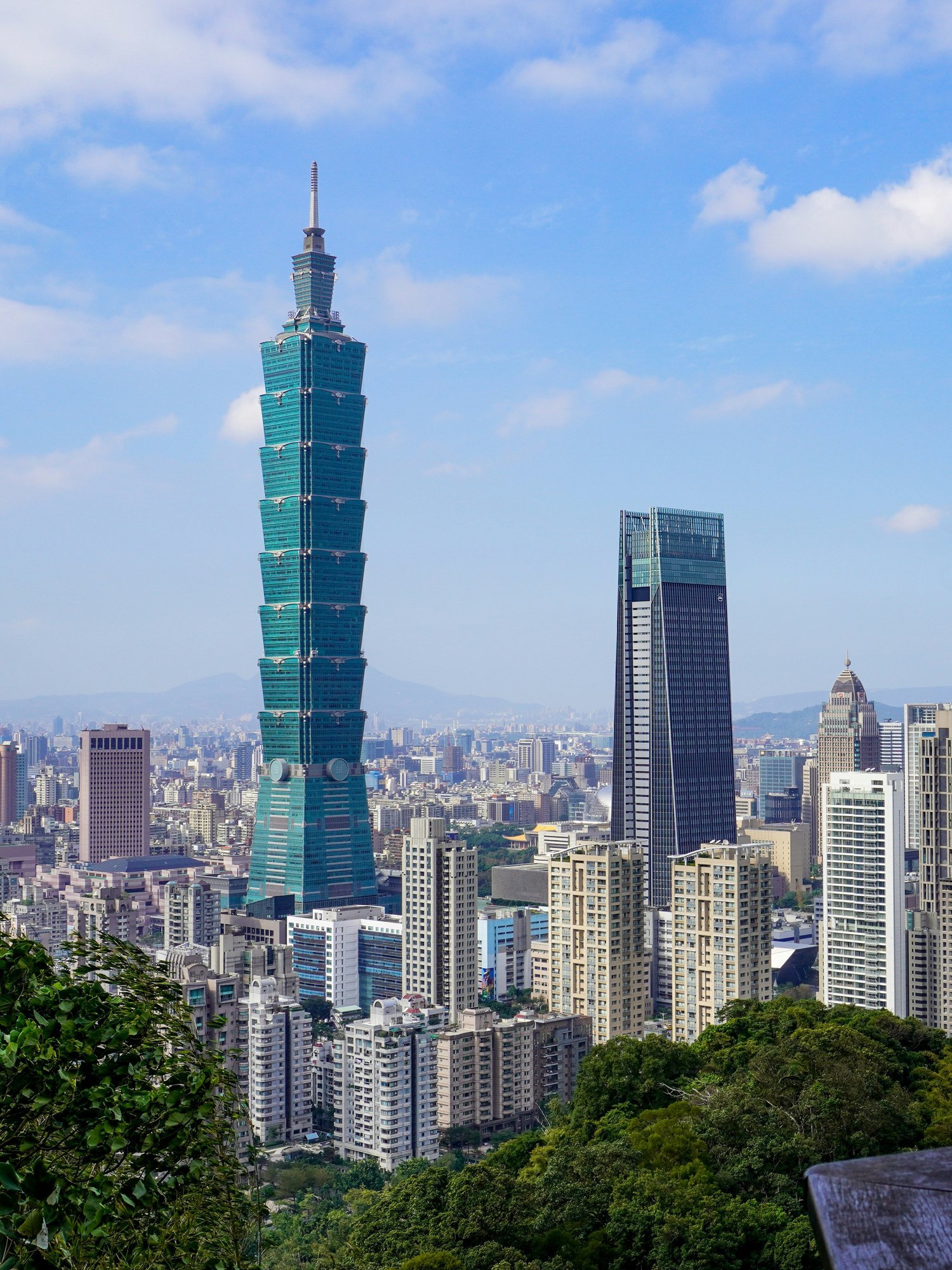 Taipei 101 and the Xinyi district skyline seen from Elephant Mountain